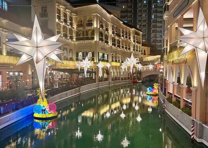 Heart Of Bgc * Manila